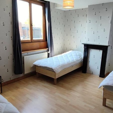 Maison Ronchin/Lille - Proche Toutes Commodites Εξωτερικό φωτογραφία