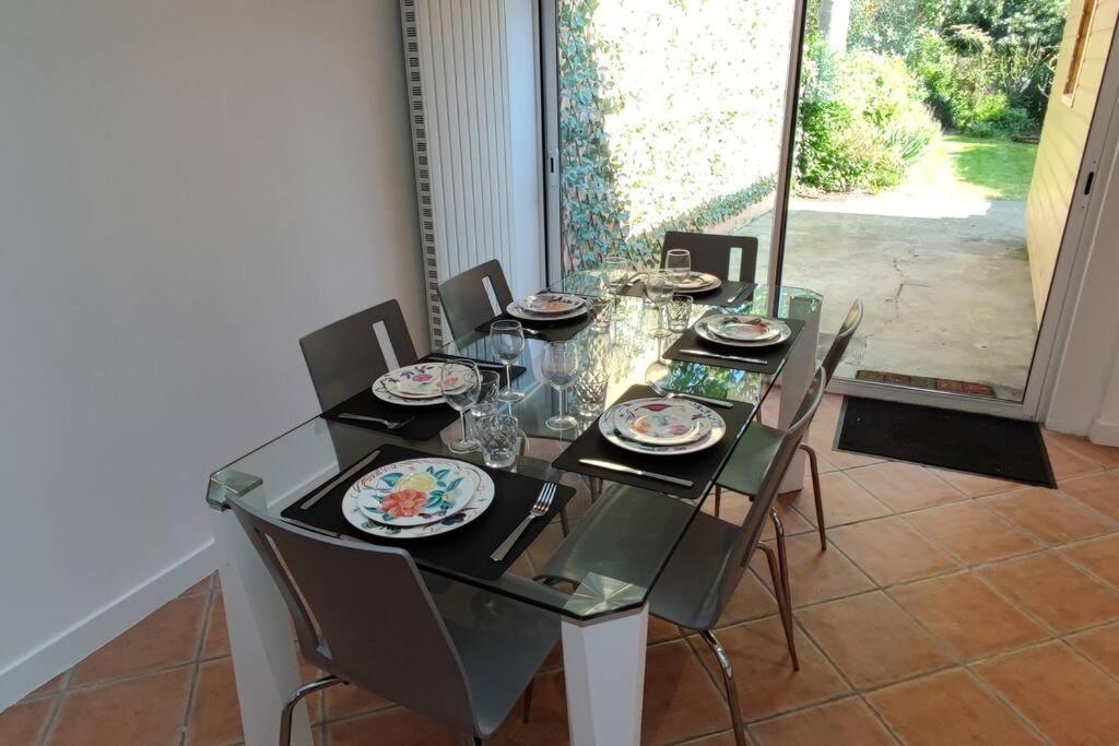 Maison Ronchin/Lille - Proche Toutes Commodites Εξωτερικό φωτογραφία