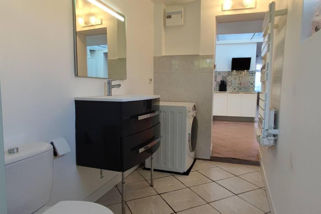 Maison Ronchin/Lille - Proche Toutes Commodites Εξωτερικό φωτογραφία