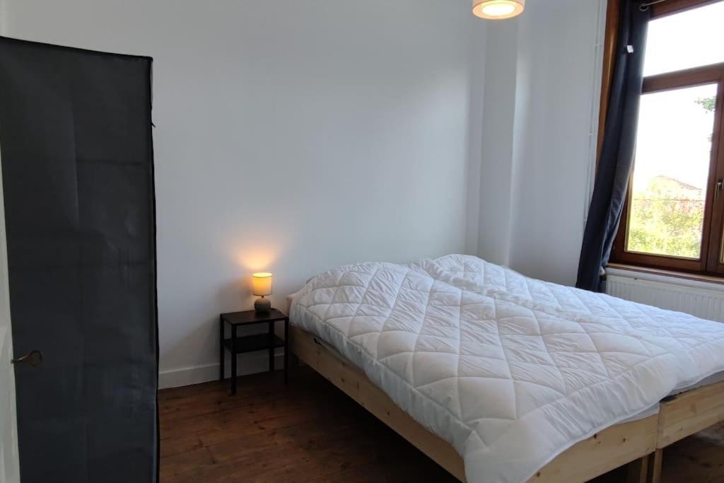 Maison Ronchin/Lille - Proche Toutes Commodites Εξωτερικό φωτογραφία