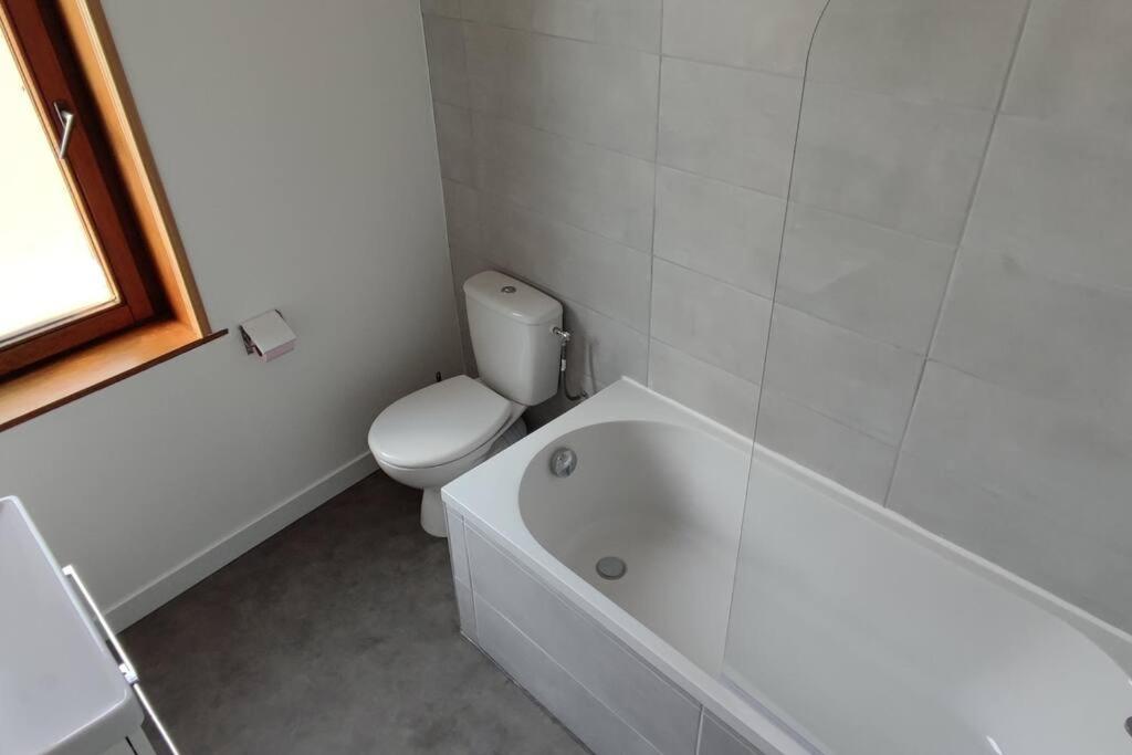 Maison Ronchin/Lille - Proche Toutes Commodites Εξωτερικό φωτογραφία